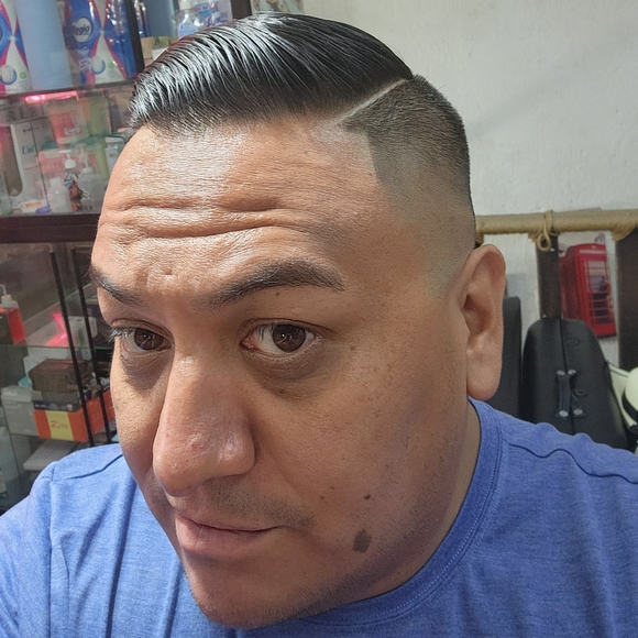 Meet your Posher, Johnny - Picture 2 of 2